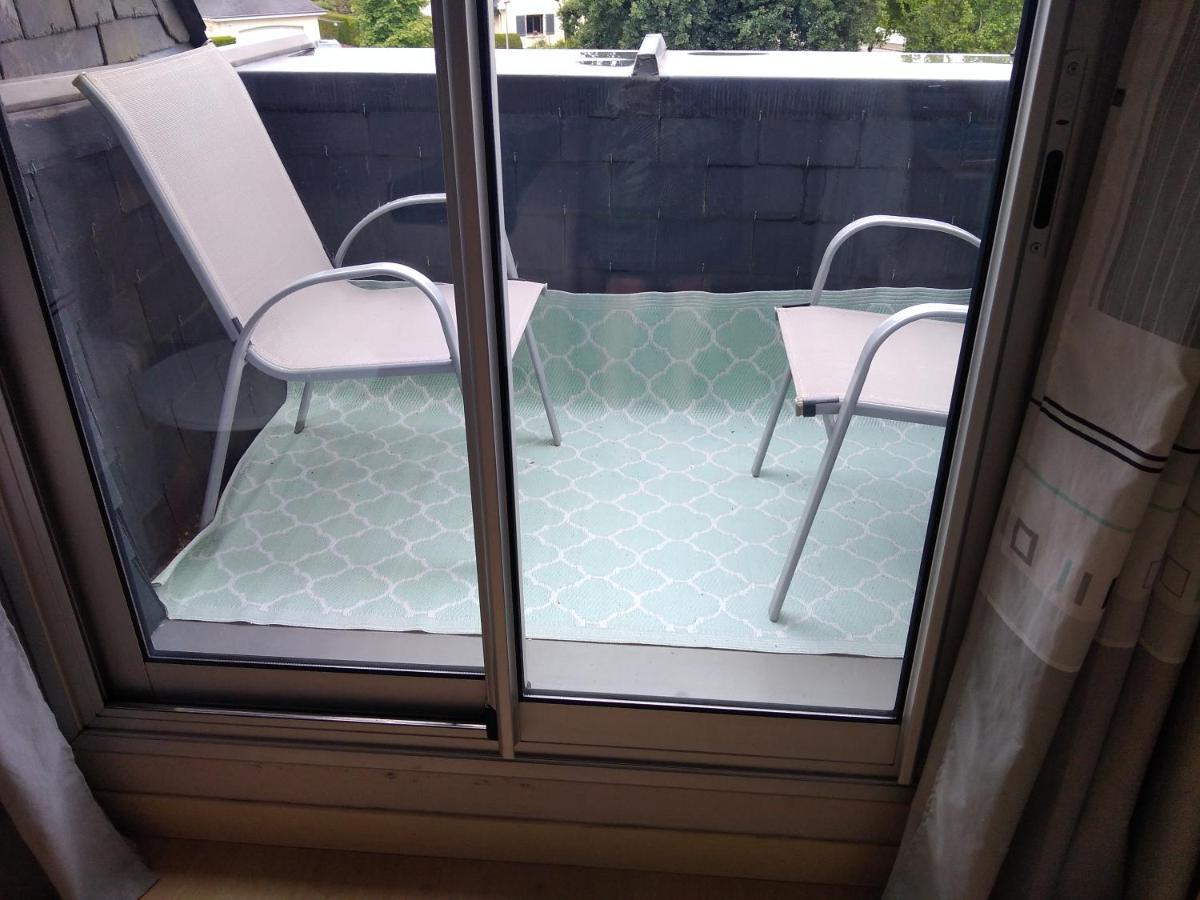 Chez Bernard Et Nicole Bed & Breakfast Betton ภายนอก รูปภาพ