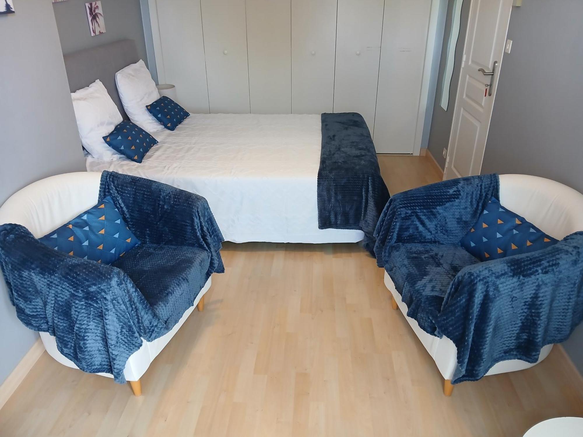 Chez Bernard Et Nicole Bed & Breakfast Betton ภายนอก รูปภาพ